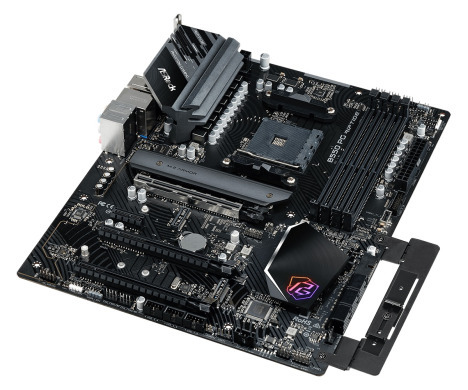 ASRock B550 PG Riptide Socket AM4